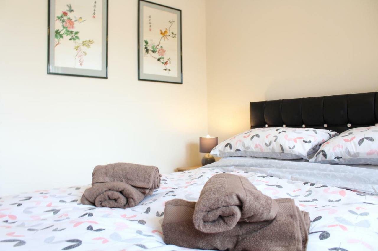 Van Apartments Caerphilly Eksteriør bilde
